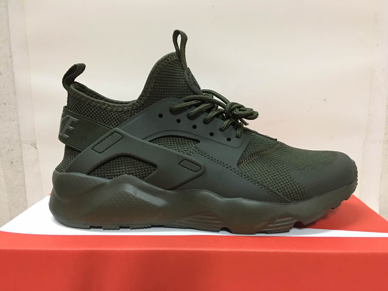 Nike Air Huarache 6 Flyknit Army Green Shoes - Click Image to Close